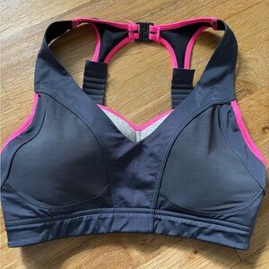 New - Women’s Kari Traa Sports Bra - Size 75C - Pink, Gray